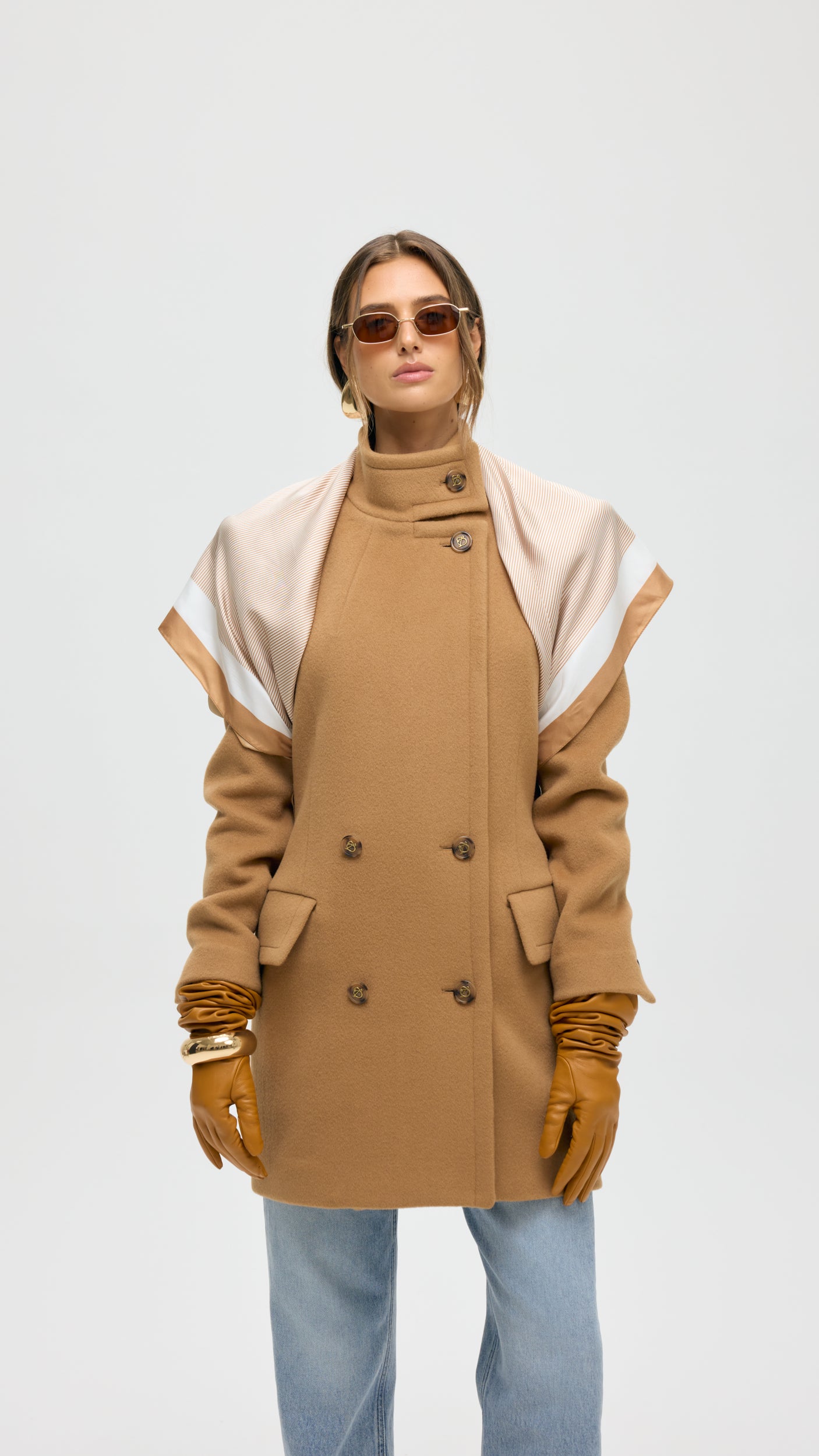 VERTICLE PINSTRIPE SILK TWILL SCARF IN TAN AND CREAM